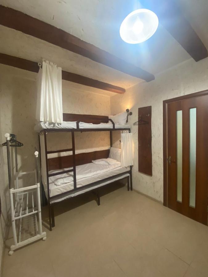 Hostel Danylo Halytskyi Lviv Luaran gambar
